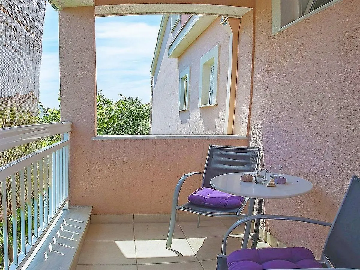 Apartments Damir Kastel Stafilic Croatia